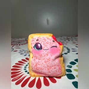 Moose Toys Cookeez Makery Pop Tarts Cherry Plush